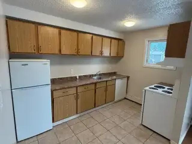 Apartment 2 Bedroom For Rent Prince Albert SK 1429 ELS99673115