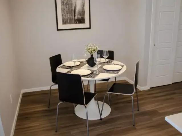 Apartment 2 Bedroom For Rent Regina SK 1906 ES104637298