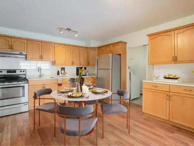 Apartment 2 Bedroom For Rent Red Deer AB 1509 ES101825705