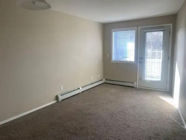 Apartment 2 Bedroom For Rent Red Deer AB 1645 ES101773593