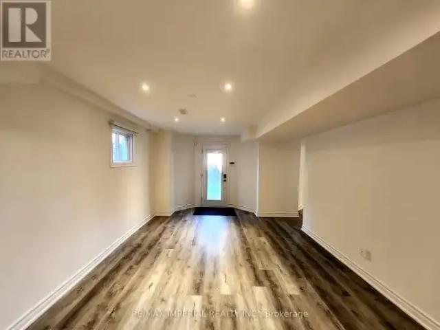 Apartment 2 Bedroom For Rent Richmond Hill ON 2000 ELS99794579