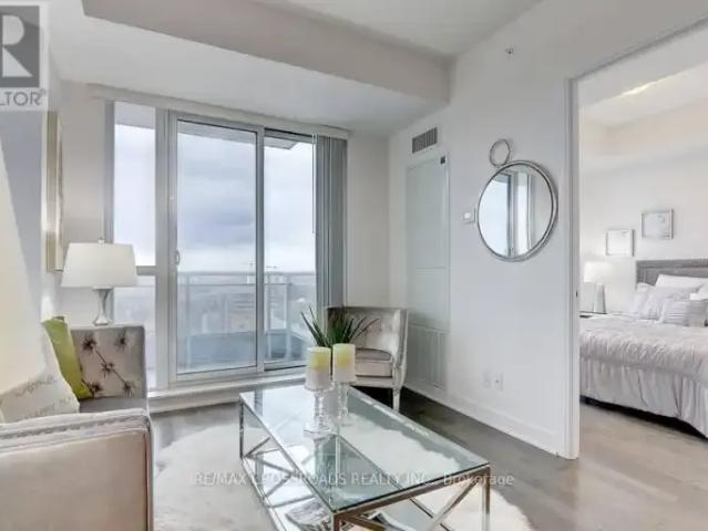 Apartment 2 Bedroom For Rent Richmond Hill ON 2300 ELS102204251