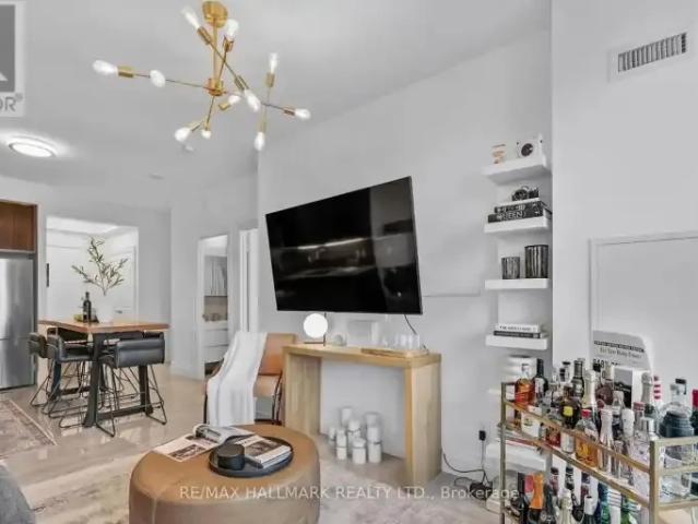 Apartment 2 Bedroom For Rent Richmond Hill ON 2450 ELS102794971