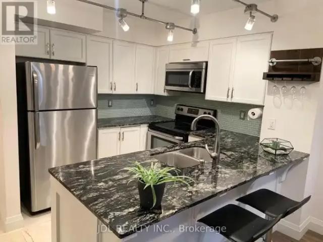 Apartment 2 Bedroom For Rent Richmond Hill ON 2450 ES104754109