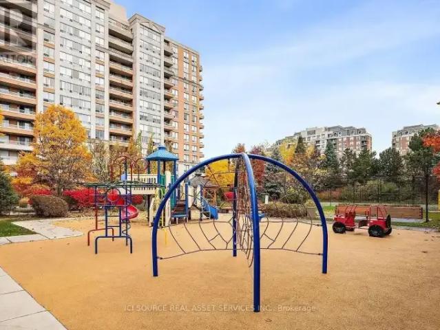 Apartment 2 Bedroom For Rent Richmond Hill ON 2700 ES105072089
