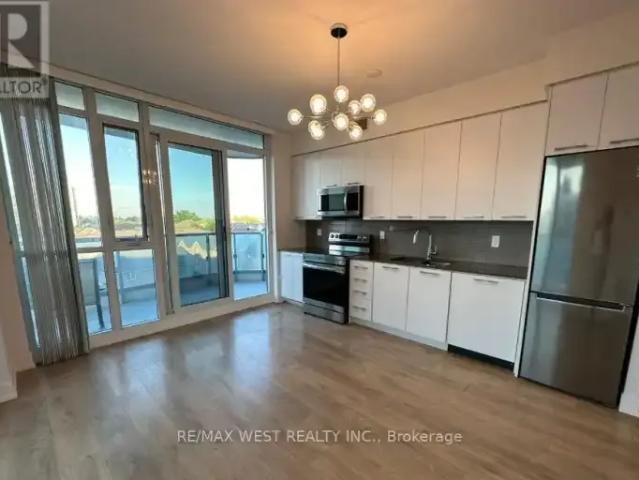 Apartment 2 Bedroom For Rent Richmond Hill ON 2880 ES103840379
