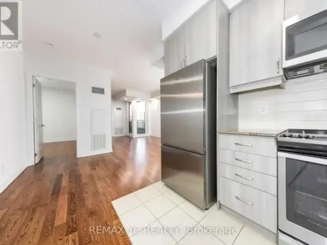 Apartment 2 Bedroom For Rent Richmond Hill ON 2800 ES103695283