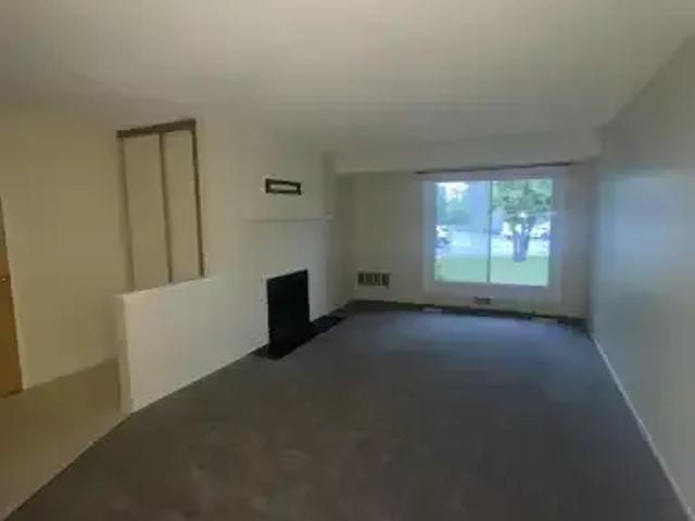 Apartment 2 Bedroom For Rent St. Albert AB 1575 ELS102018152