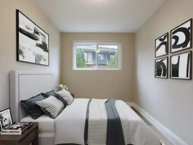 Apartment 2 Bedroom For Rent Stratford ON 1925 ES97877033