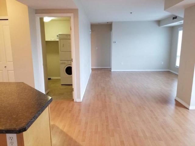 Apartment 2 Bedroom For Rent Saskatoon SK 2400 ES98309276
