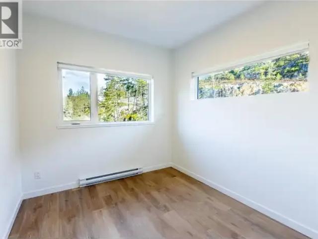 Apartment 2 Bedroom For Rent Squamish BC 2950 ES105088058