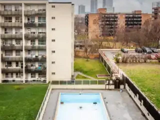 Apartment 2 Bedroom For Rent Thornhill ON 2215 ES103011259