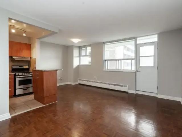 Apartment 2 Bedroom For Rent Toronto ON 2150 ES100973814