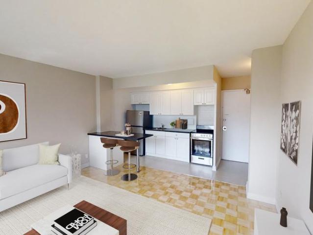 Apartment 2 Bedroom For Rent Toronto ON 2295 ELS96585775