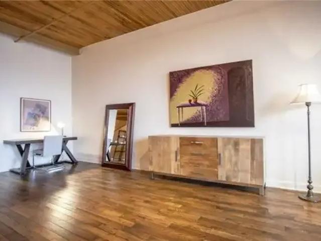 Apartment 2 Bedroom For Rent Toronto ON 2200 ELS102752470