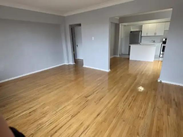 Apartment 2 Bedroom For Rent Toronto ON 2475 ES104223755