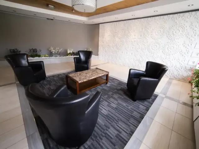 Apartment 2 Bedroom For Rent Toronto ON 2400 ELS98317436