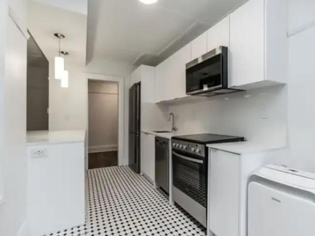 Apartment 2 Bedroom For Rent Toronto ON 2400 ELS99003409