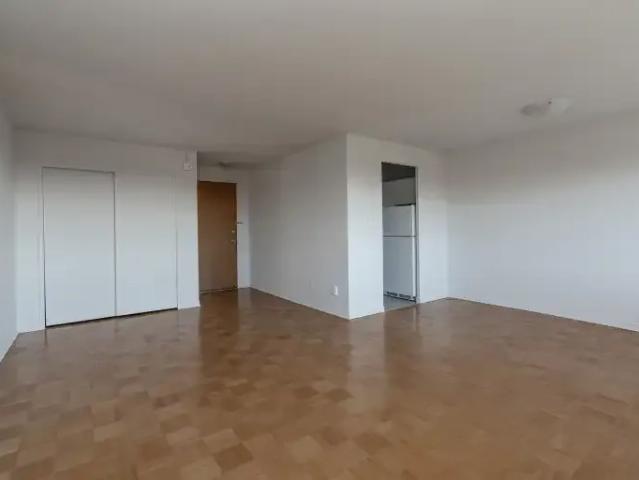Apartment 2 Bedroom For Rent Toronto ON 2400 ES102882877