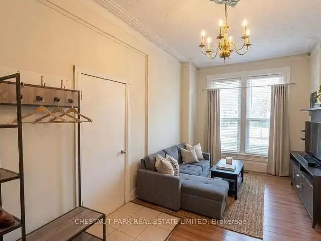 Apartment 2 Bedroom For Rent Toronto ON 2400 ES103091412
