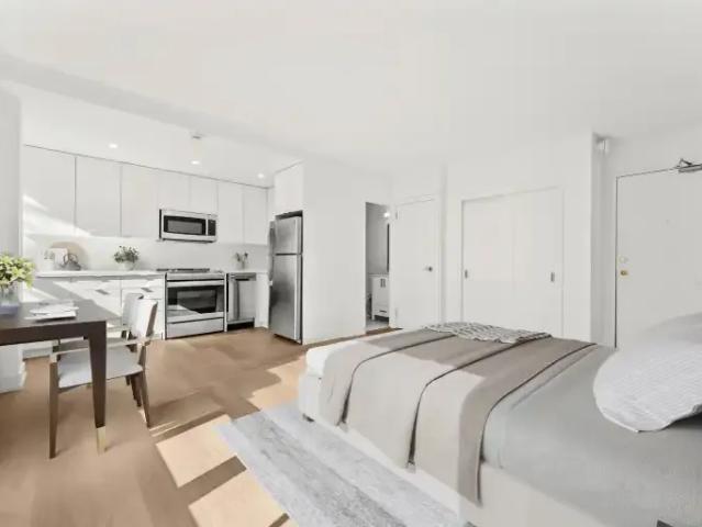 Apartment 2 Bedroom For Rent Toronto ON 2599 ES100707334