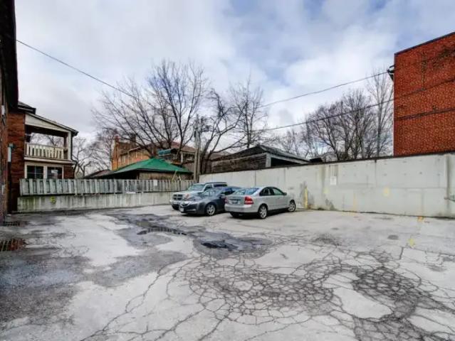 Apartment 2 Bedroom For Rent Toronto ON 2500 ES103839284