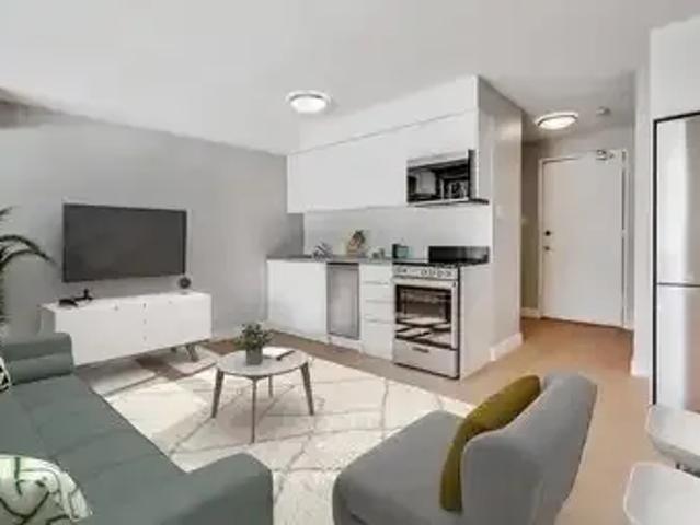 Apartment 2 Bedroom For Rent Toronto ON 2639 ES104178811
