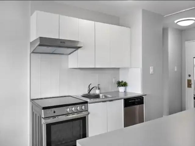 Apartment 2 Bedroom For Rent Toronto ON 2835 ES104956735