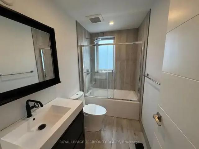 Apartment 2 Bedroom For Rent Toronto ON 3100 ES103594398