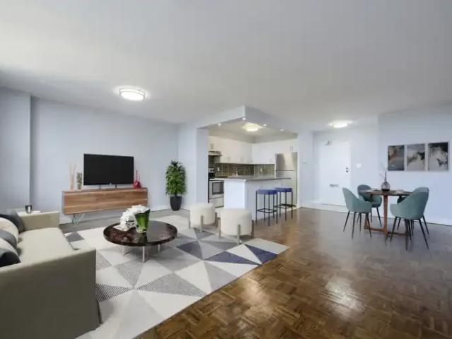 Apartment 2 Bedroom For Rent Toronto ON 3230 ELS102242445