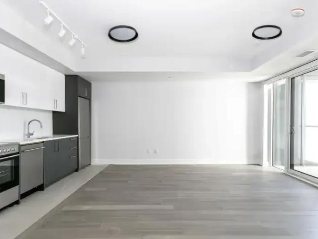 Apartment 2 Bedroom For Rent Toronto ON 3545 ES100941015