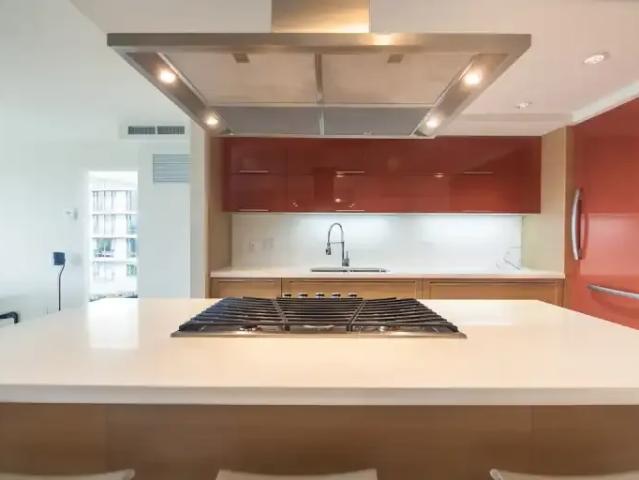 Apartment 2 Bedroom For Rent Vancouver BC 6950 ES105070881