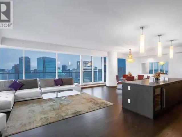 Apartment 2 Bedroom For Rent Vancouver BC 13000 ES104824711