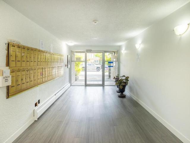 Apartment 2 Bedroom For Rent Vancouver BC 2200 ES98311692