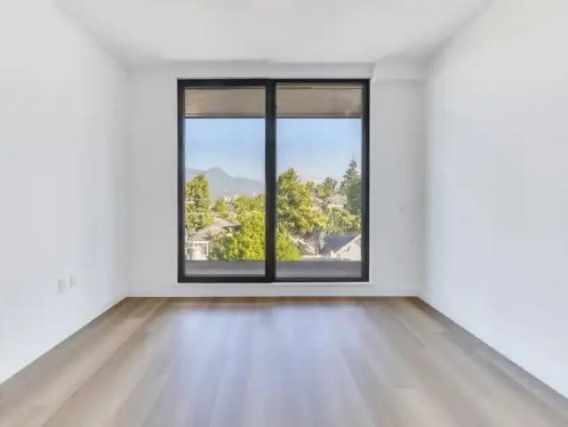 Apartment 2 Bedroom For Rent Vancouver BC 2595 ES104887964