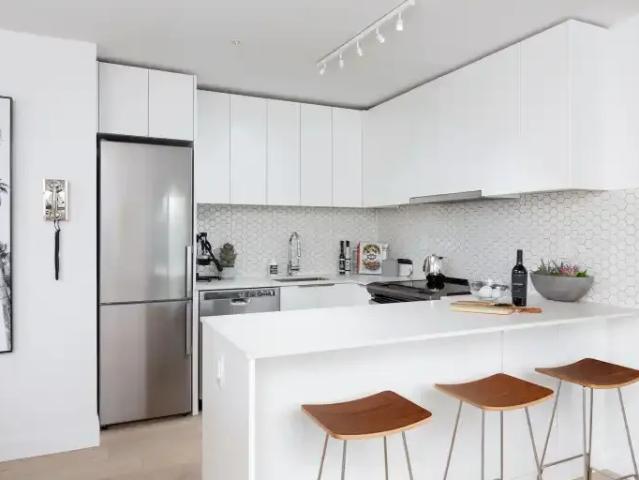 Apartment 2 Bedroom For Rent Vancouver BC 2795 ES99720236