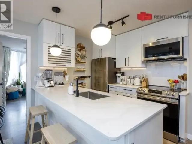 Apartment 2 Bedroom For Rent Vancouver BC 3650 ES103012054