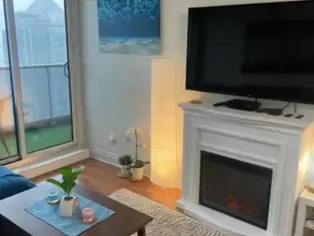 Apartment 2 Bedroom For Rent Vaughan ON 2390 ES105023371