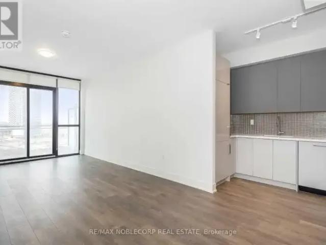 Apartment 2 Bedroom For Rent Vaughan ON 2450 ELS102468525