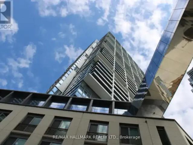 Apartment 2 Bedroom For Rent Vaughan ON 2450 ES104470959
