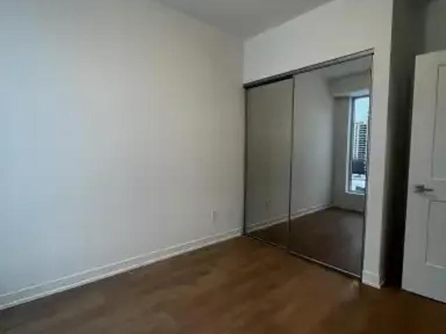 Apartment 2 Bedroom For Rent Vaughan ON 2500 ELS102715507