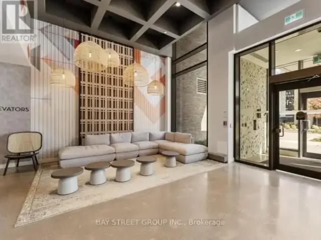 Apartment 2 Bedroom For Rent Vaughan ON 2500 ES103740100