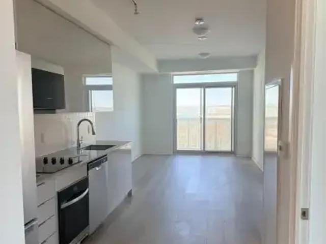Apartment 2 Bedroom For Rent Vaughan ON 2500 ES103958854