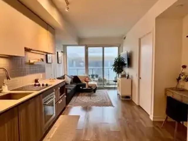 Apartment 2 Bedroom For Rent Vaughan ON 2600 ELS102752780
