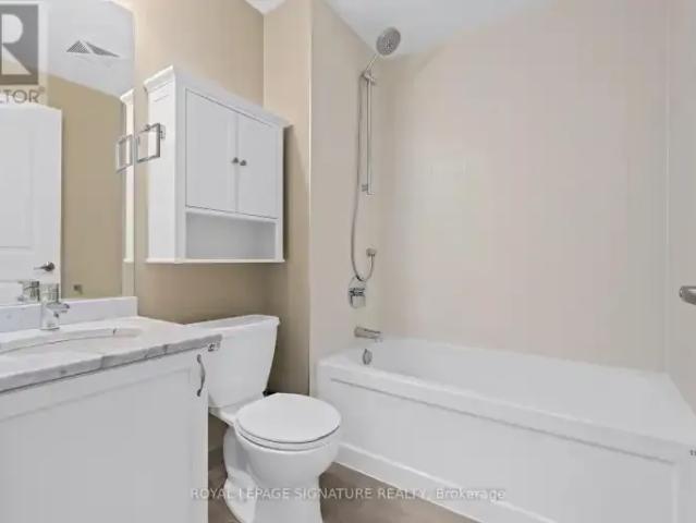 Apartment 2 Bedroom For Rent Vaughan ON 2600 ES102701628