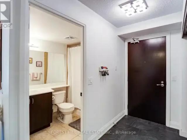 Apartment 2 Bedroom For Rent Vaughan ON 2750 ES104106862