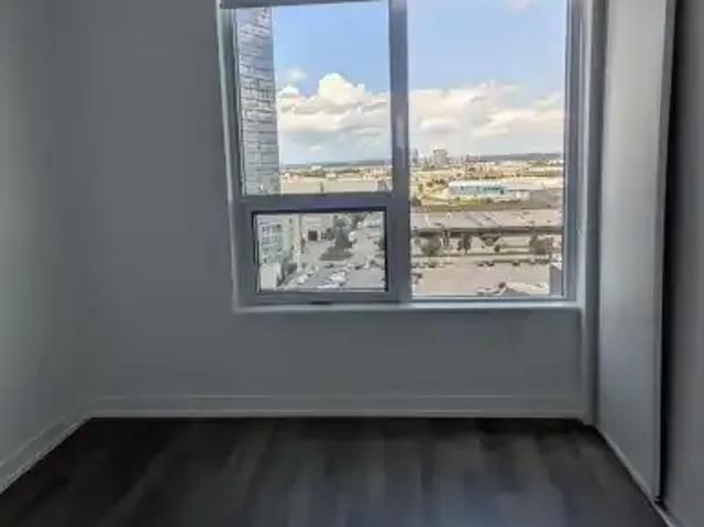 Apartment 2 Bedroom For Rent Vaughan ON 2850 ES105072177