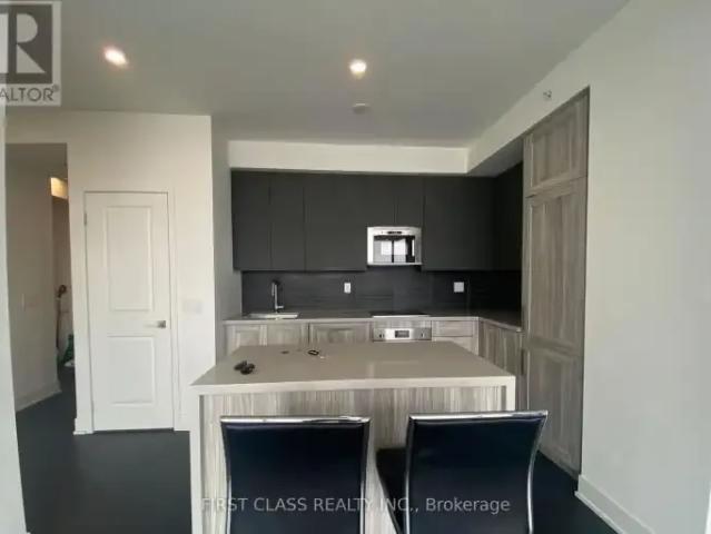 Apartment 2 Bedroom For Rent Vaughan ON 2800 ES103355438