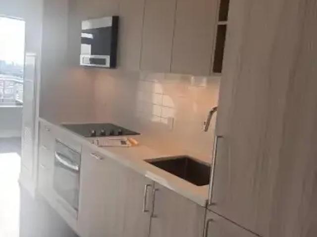 Apartment 2 Bedroom For Rent Vaughan ON 2900 ES104941155