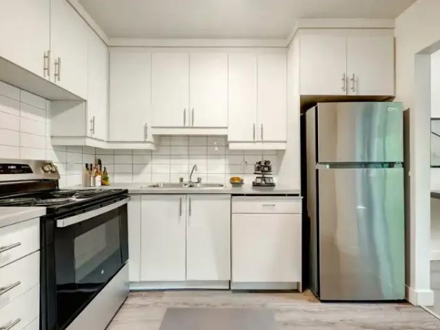 Apartment 2 Bedroom For Rent Verdun QC 1559 ES99751750